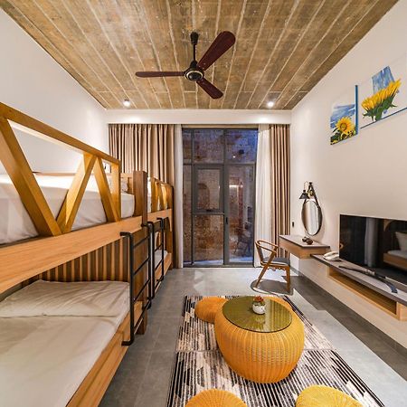 Tournesol Villa Dalat Esterno foto