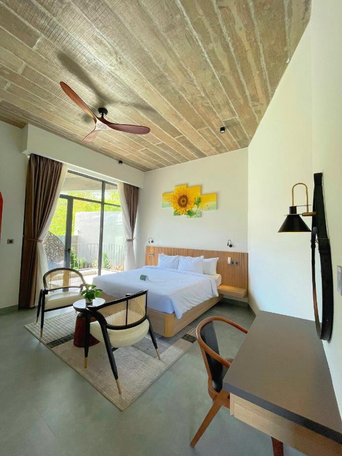 Tournesol Villa Dalat Esterno foto