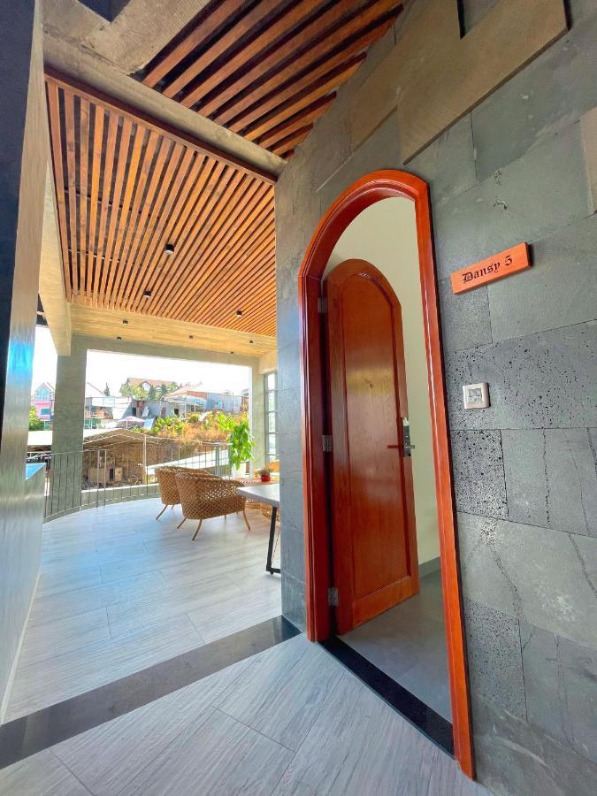 Tournesol Villa Dalat Esterno foto